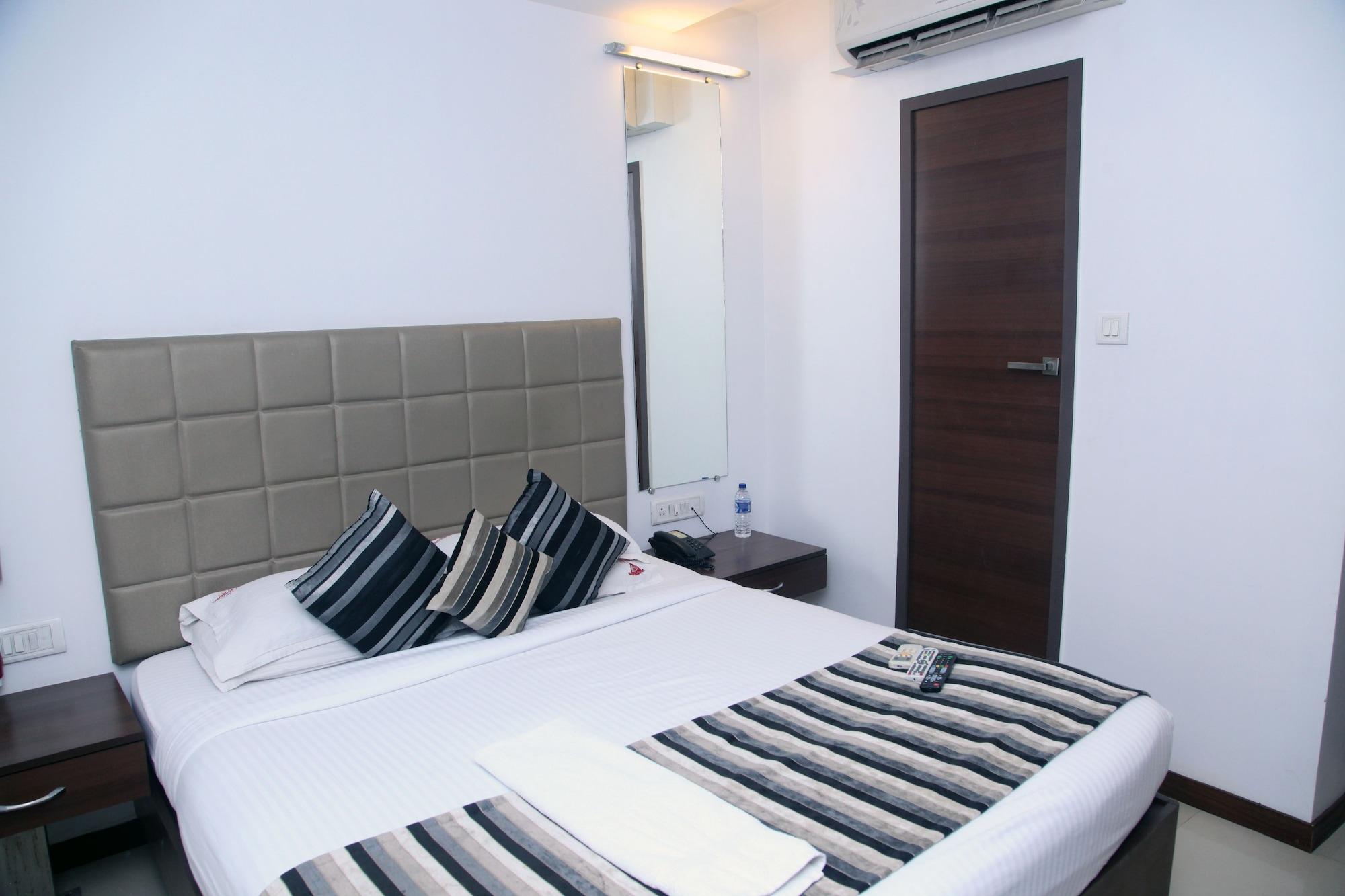 Hotel Concord Galaxy Mumbai Bagian luar foto