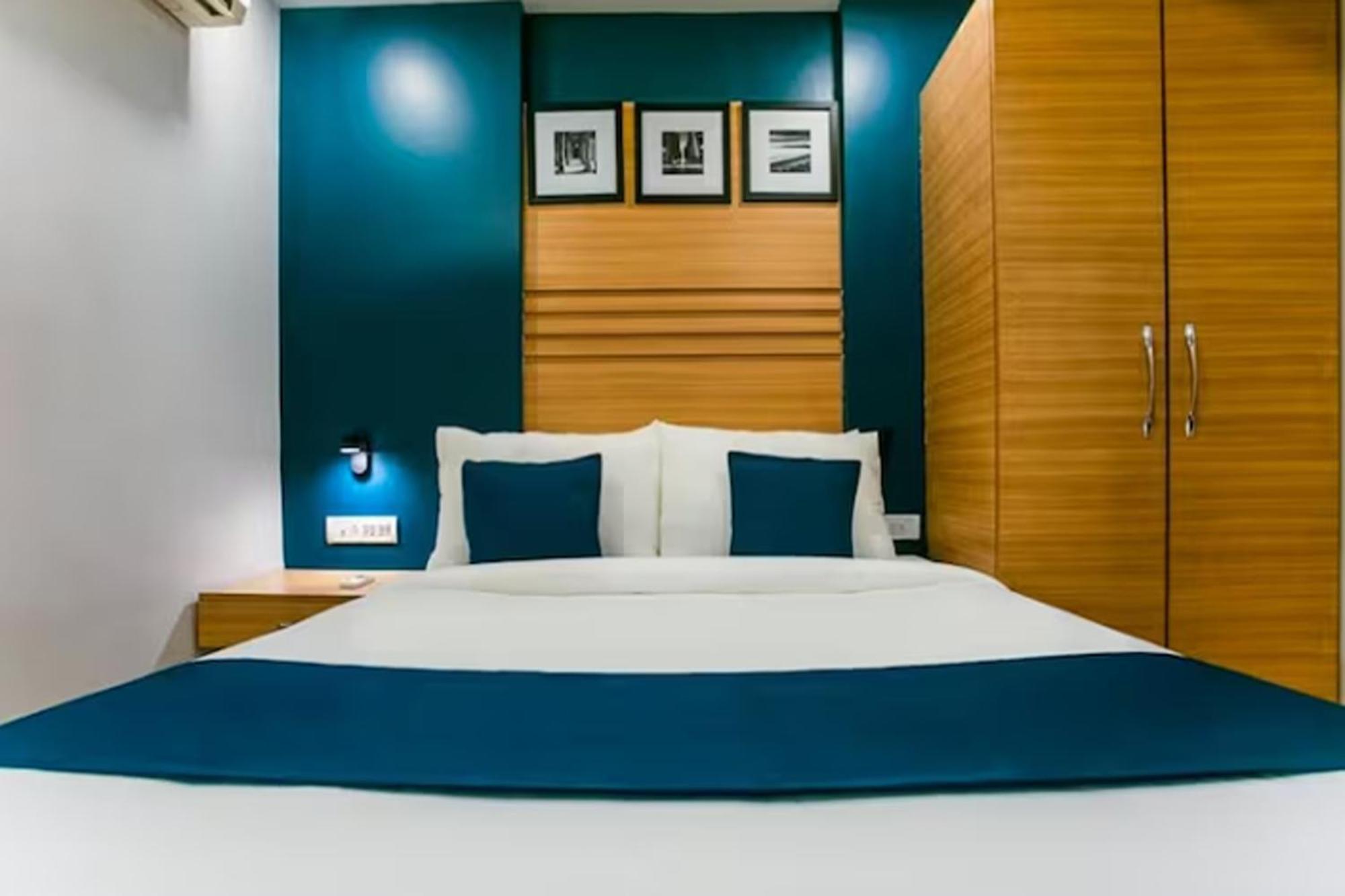 Hotel Concord Galaxy Mumbai Bagian luar foto