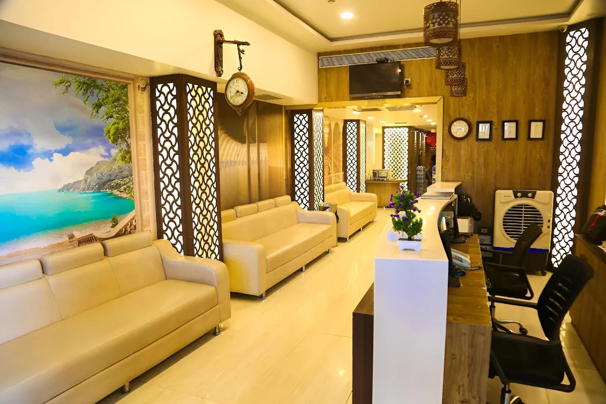 Hotel Concord Galaxy Mumbai Bagian luar foto