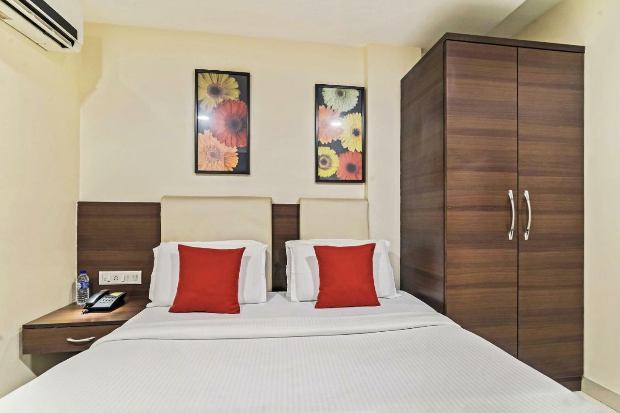 Hotel Concord Galaxy Mumbai Bagian luar foto