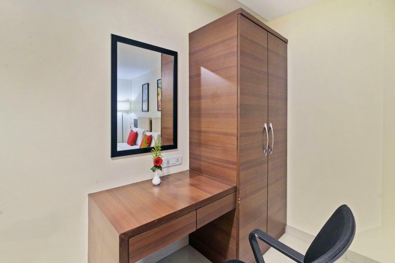 Hotel Concord Galaxy Mumbai Bagian luar foto