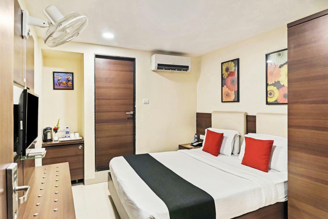 Hotel Concord Galaxy Mumbai Bagian luar foto
